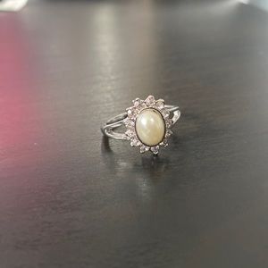 Pearl Ring